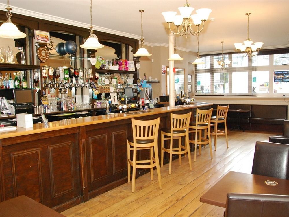 Kings Arms Hotel Holsworthy Eksteriør billede